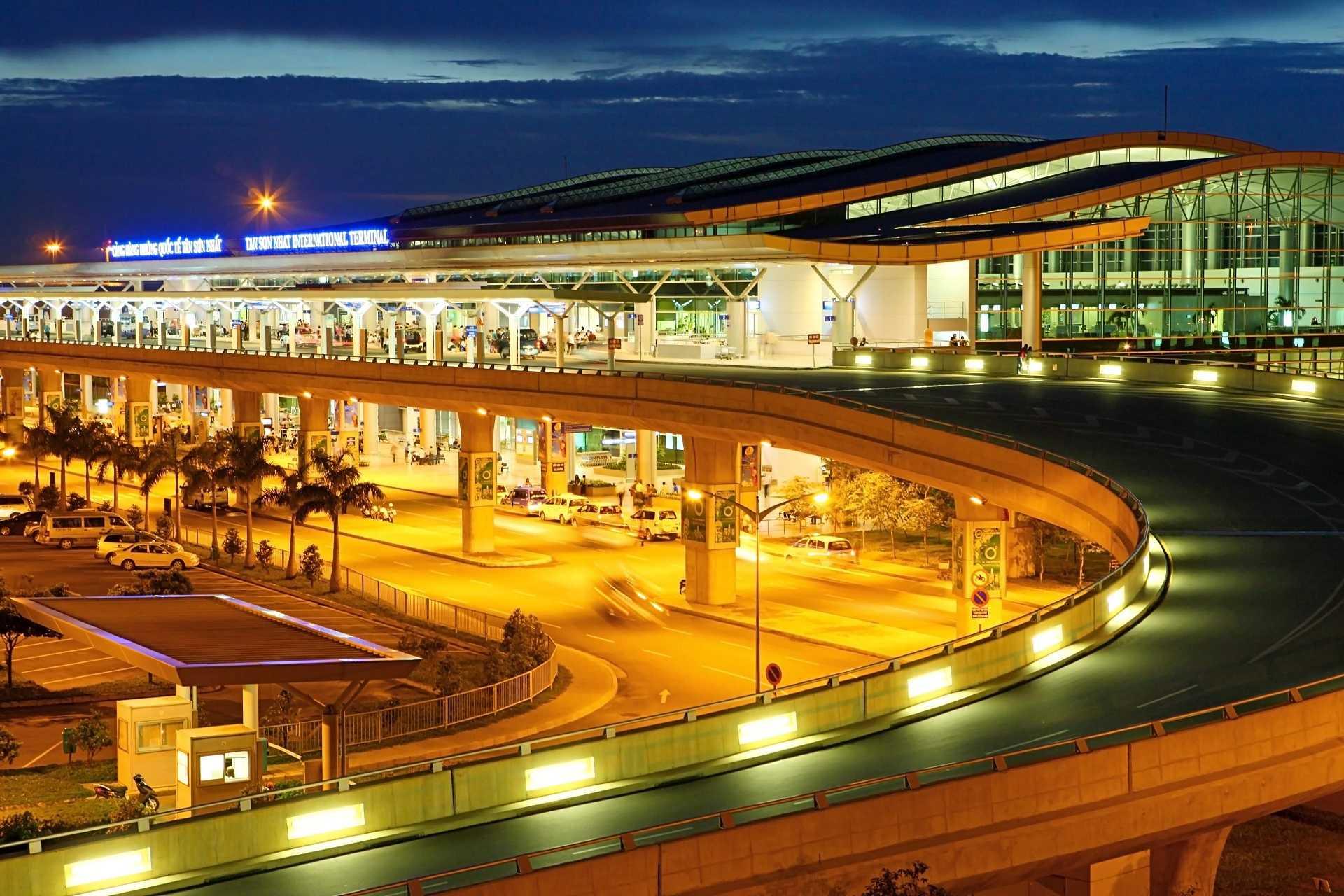 Sân bay Tân Sơn Nhất dự kiến có siêu đầu mối trung chuyển dưới lòng đất Sân bay Tân Sơn Nhất dự kiến có siêu đầu mối trung chuyển dưới lòng đất