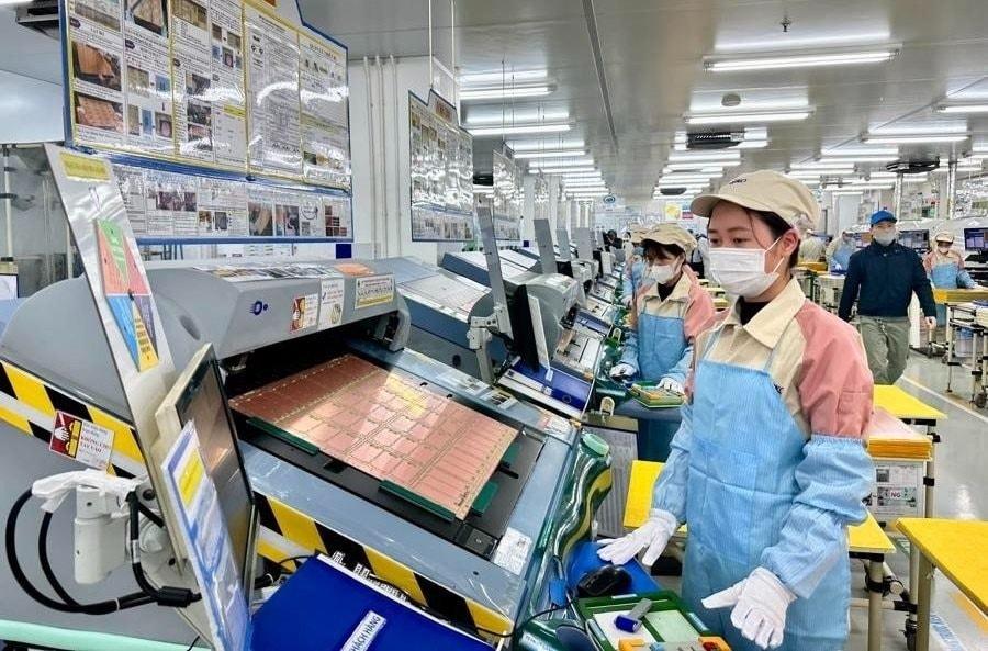 Bình quân mỗi tháng có khoảng 18.000 doanh nghiệp thành lập mới