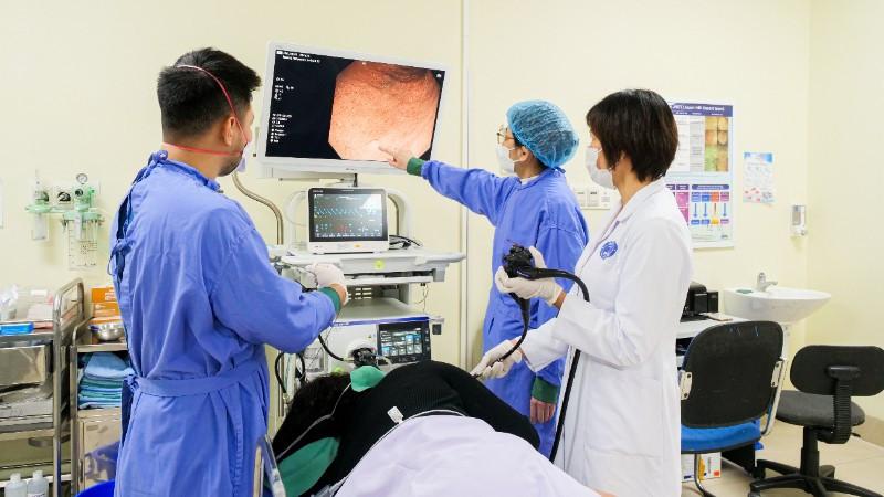 Bệnh viện K ứng dụng hệ thống siêu âm nội soi phóng đại x150 lần, giúp phát hiện ung thư cực sớm