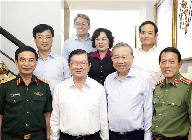 Tổng Bí thư, Chủ tịch nước Tô Lâm thăm các đồng chí nguyên lãnh đạo Đảng, Nhà nước và Mẹ Việt Nam Anh hùng