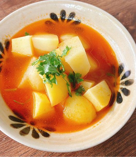canh-khoai-tay-ca-chua-recipe-main-photo_1779851664.jpg