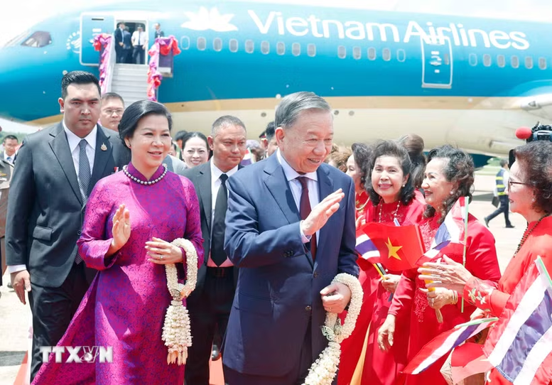 Tổng Bí thư, Chủ tịch nước Tô Lâm và Phu nhân bắt đầu thăm chính thức Vương quốc Thái Lan