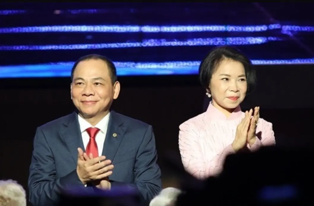 Vợ chồng tỷ phú Phạm Nhật Vượng sở hữu gần 10% vốn LPBank Vợ chồng tỷ phú Phạm Nhật Vượng sở hữu gần 10% vốn LPBank