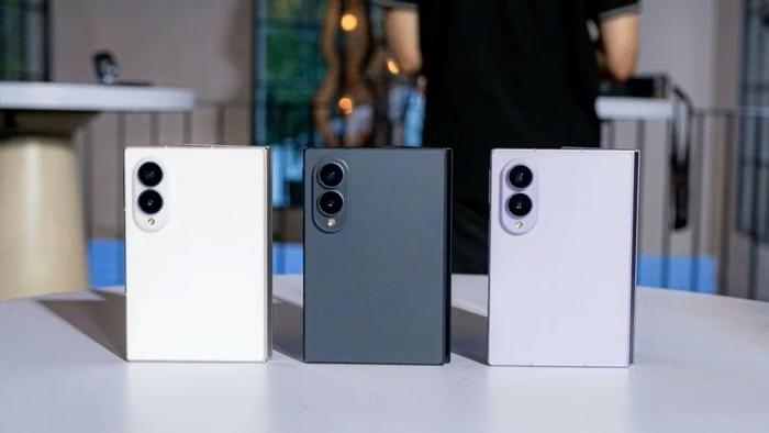 Hiện tượng "cháy hàng" của Galaxy Z Fold8 và chiến lược bứt phá của Samsung Hiện tượng "cháy hàng" của Galaxy Z Fold8 và chiến lược bứt phá của Samsung