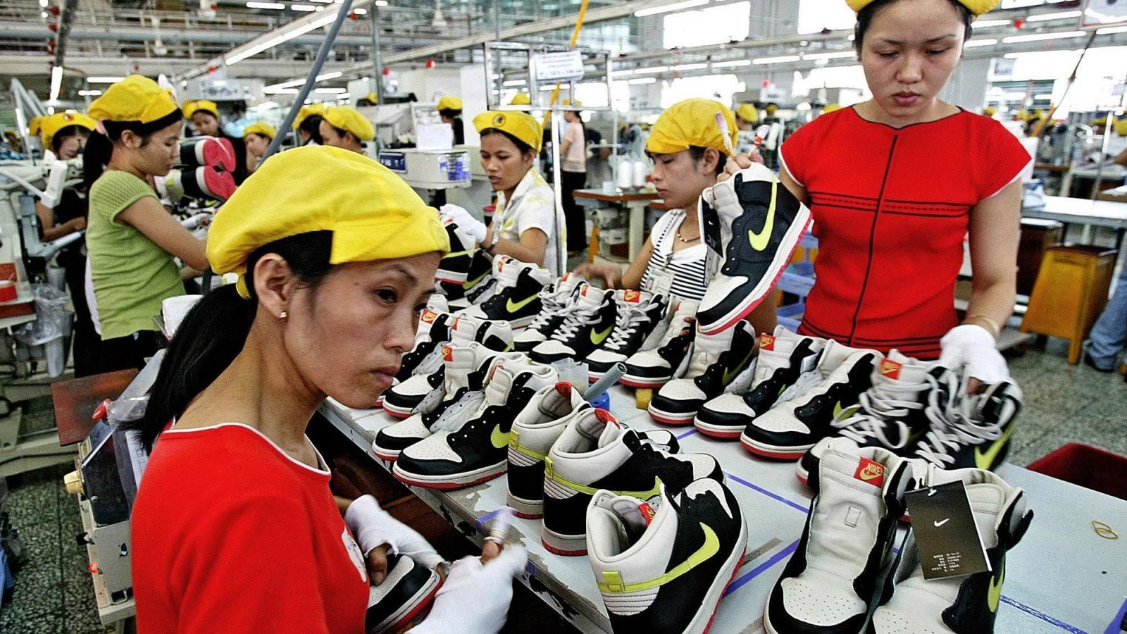 Gần nửa triệu lao động Việt Nam tham gia vào chuỗi cung ứng tỷ đô của Nike