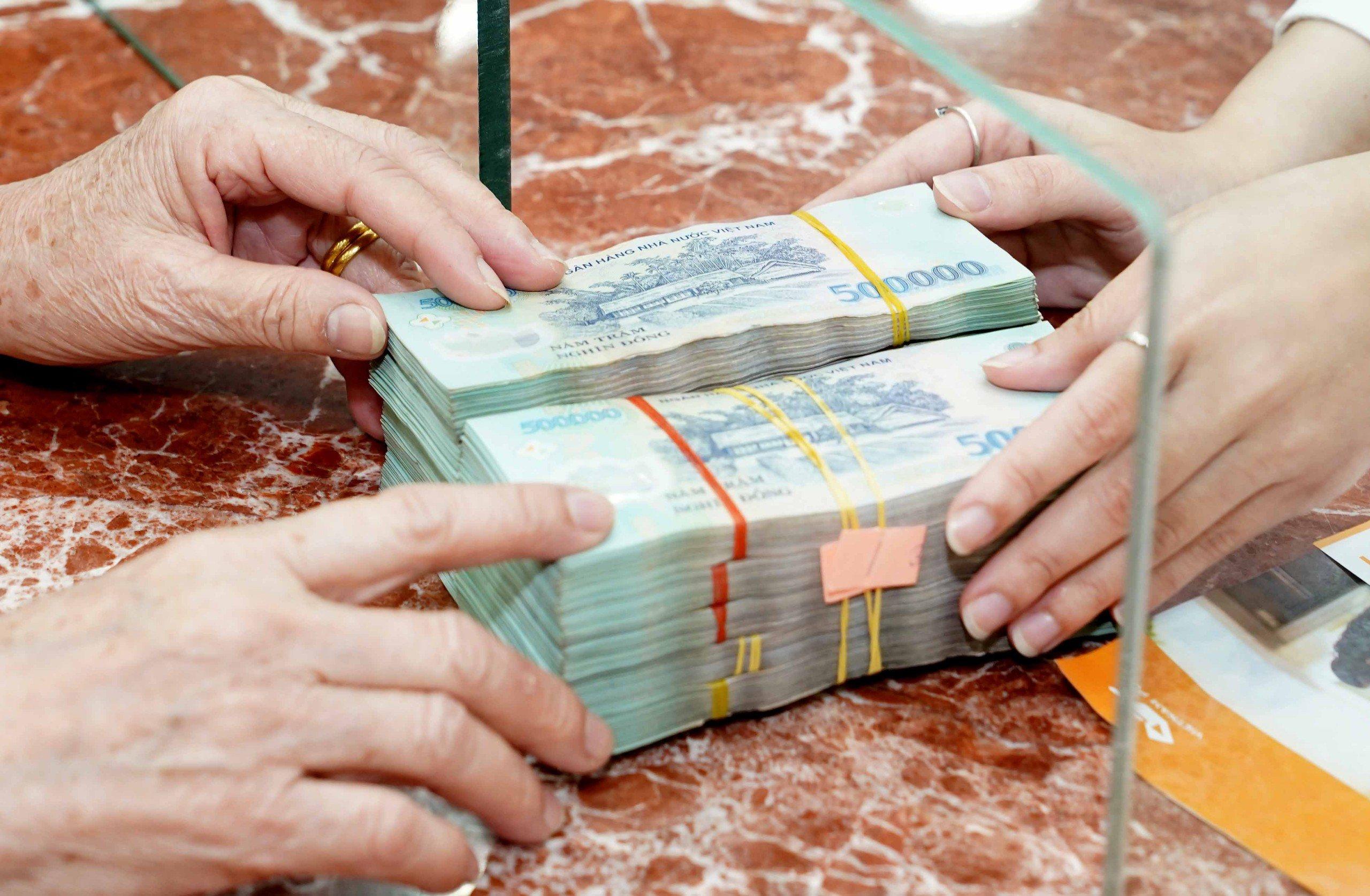 Chứng khoán Việt Nam nâng hạng, 27 cổ phiếu đón dòng vốn tỷ USD