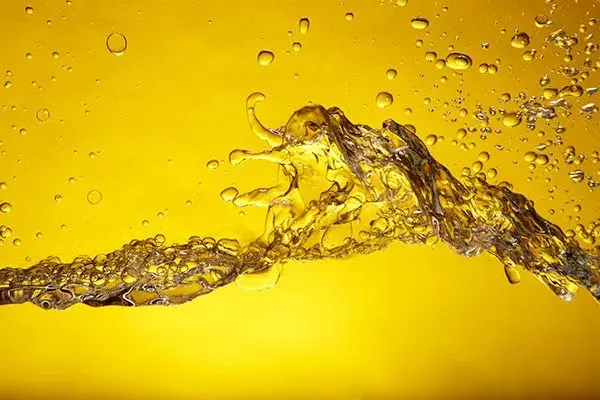 Nguồn cung dầu diesel chịu áp lực, Petrolimex khẳng định không thiếu hàng trên toàn hệ thống