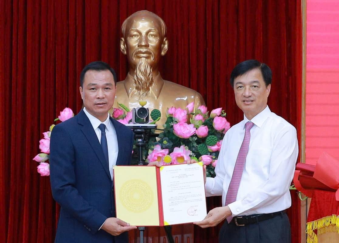 Thiếu tướng Tô Anh Dũng giữ chức Phó Bí thư Tỉnh ủy Thanh Hóa Thiếu tướng Tô Anh Dũng giữ chức Phó Bí thư Tỉnh ủy Thanh Hóa