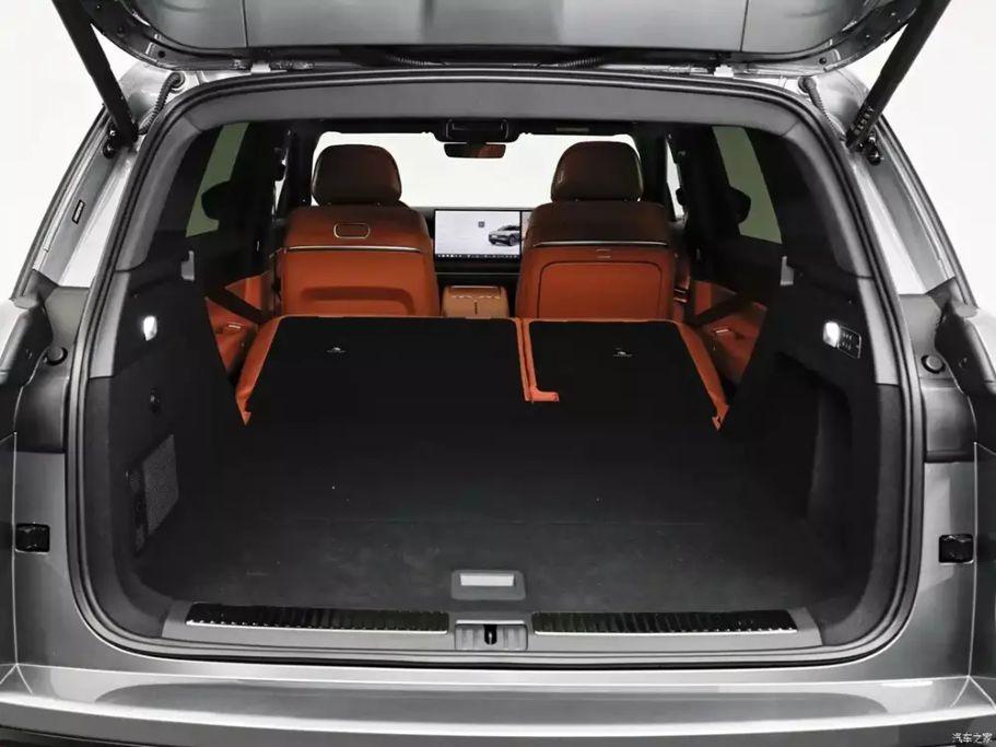 volkswagen-id.era-8x-7_1790470431.jpg