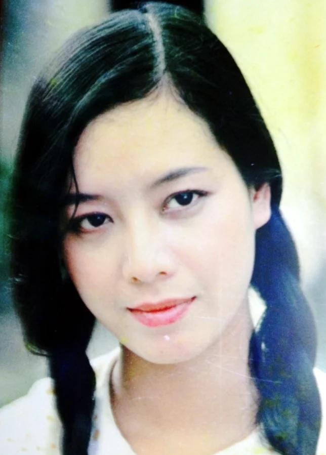 nhacsidohongquan3_1779942176.jpg