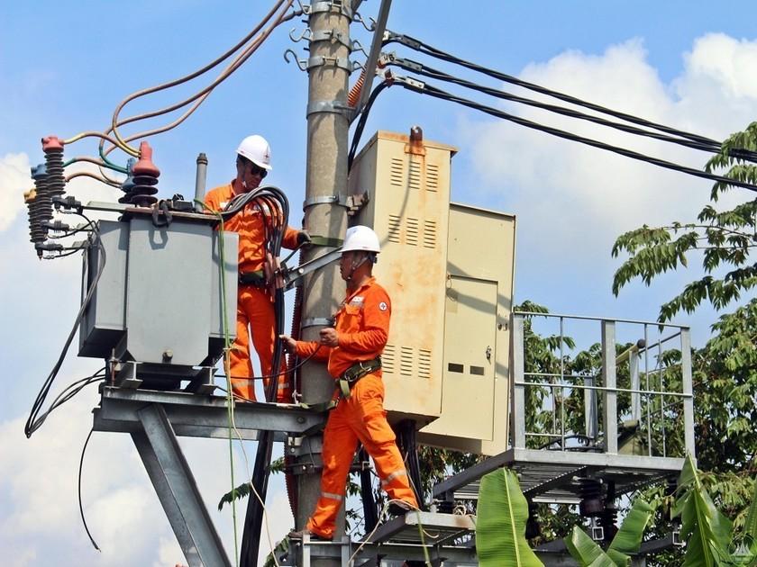 Bộ Công Thương: Chủ động điều hành điện đứng vững trước kỷ lục tăng phụ tải