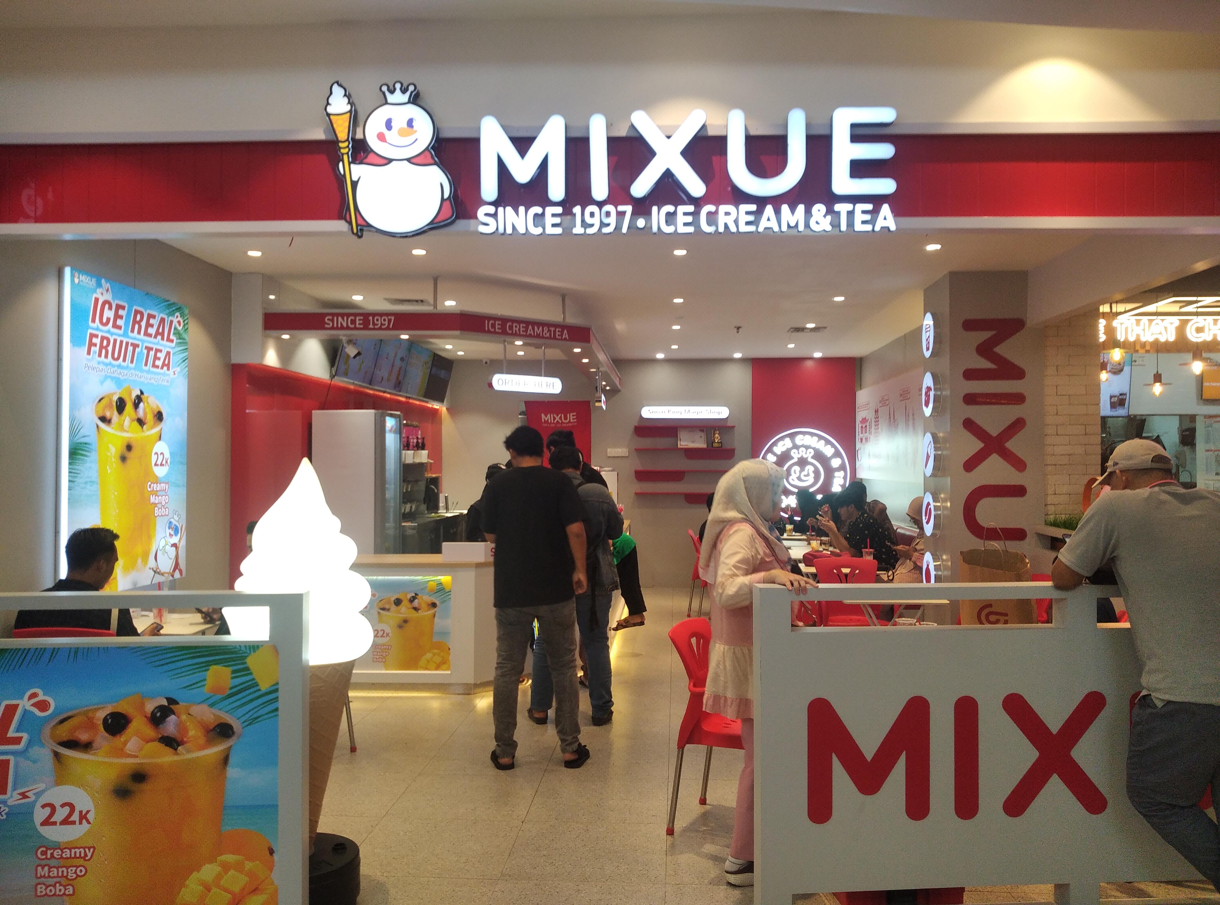 Doanh thu Mixue tăng nhẹ, lợi nhuận lao dốc gần 15%