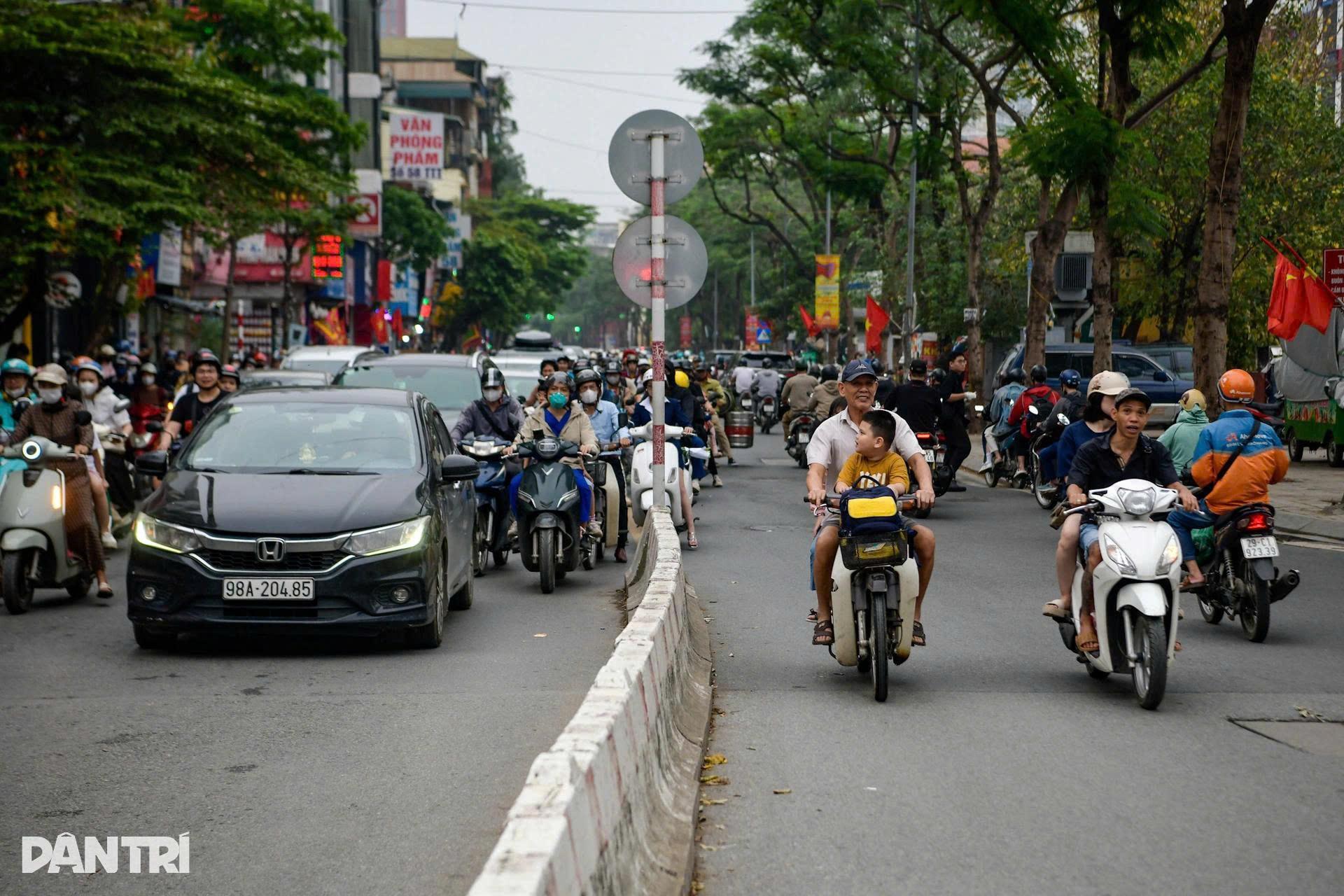 Camera AI Hà Nội ‘soi’ hơn 4.000 vi phạm trong 7 ngày: Cứ hơn 1 phút lại có một trường hợp, hơn nửa mắc cùng một lỗi Camera AI Hà Nội ‘soi’ hơn 4.000 vi phạm trong 7 ngày: Cứ hơn 1 phút lại có một trường hợp, hơn nửa mắc cùng một lỗi