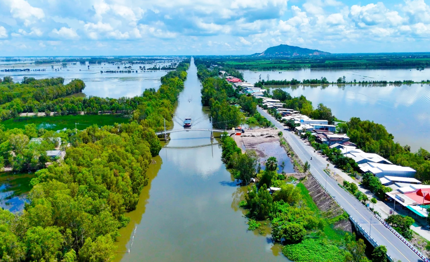 Huy động 80.000 dân binh, tiêu tốn gần 3,5 triệu ngày công để xây kênh đào lớn nhất lịch sử phong kiến Việt Nam