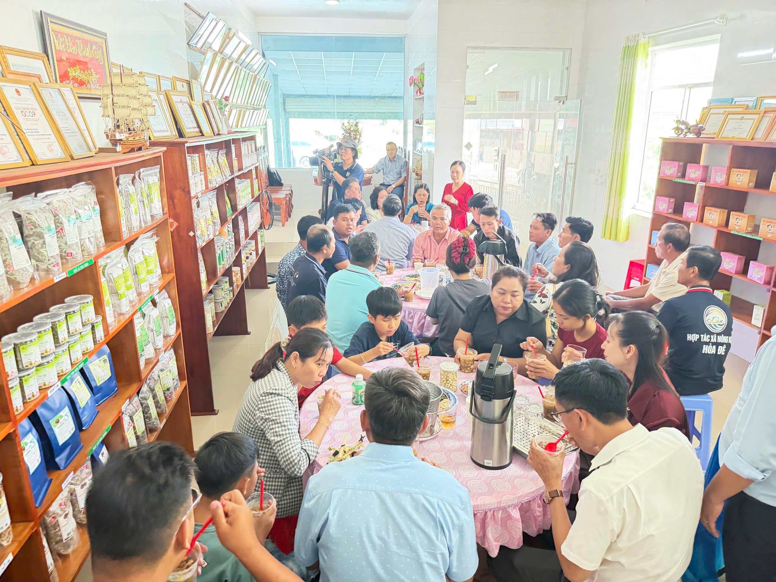 Niềm tin – nền tảng để thương hiệu Việt vươn tầm