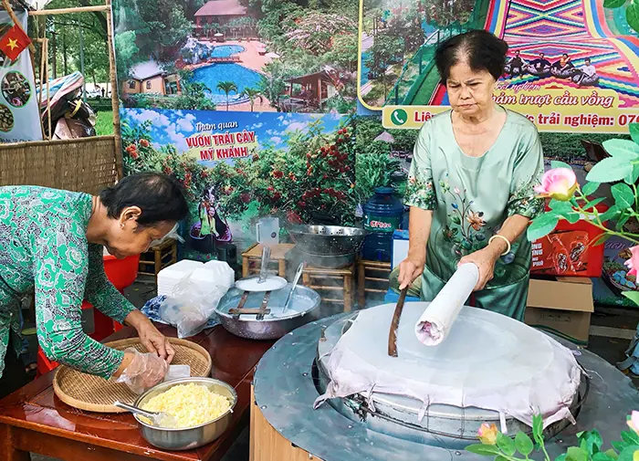 Cần Thơ đưa “Ẩm thực Tây Đô” thành sản phẩm du lịch đặc trưng Cần Thơ đưa “Ẩm thực Tây Đô” thành sản phẩm du lịch đặc trưng