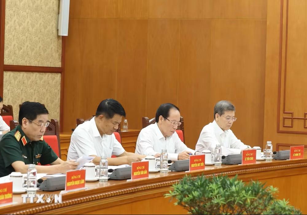 tong-bi-thu-chu-tich-nuoc-chu-tri-lam-viec-ve-giai-quyet-cac-vu-an-dan-su-hanh-chinh-9863_1790654744.jpg