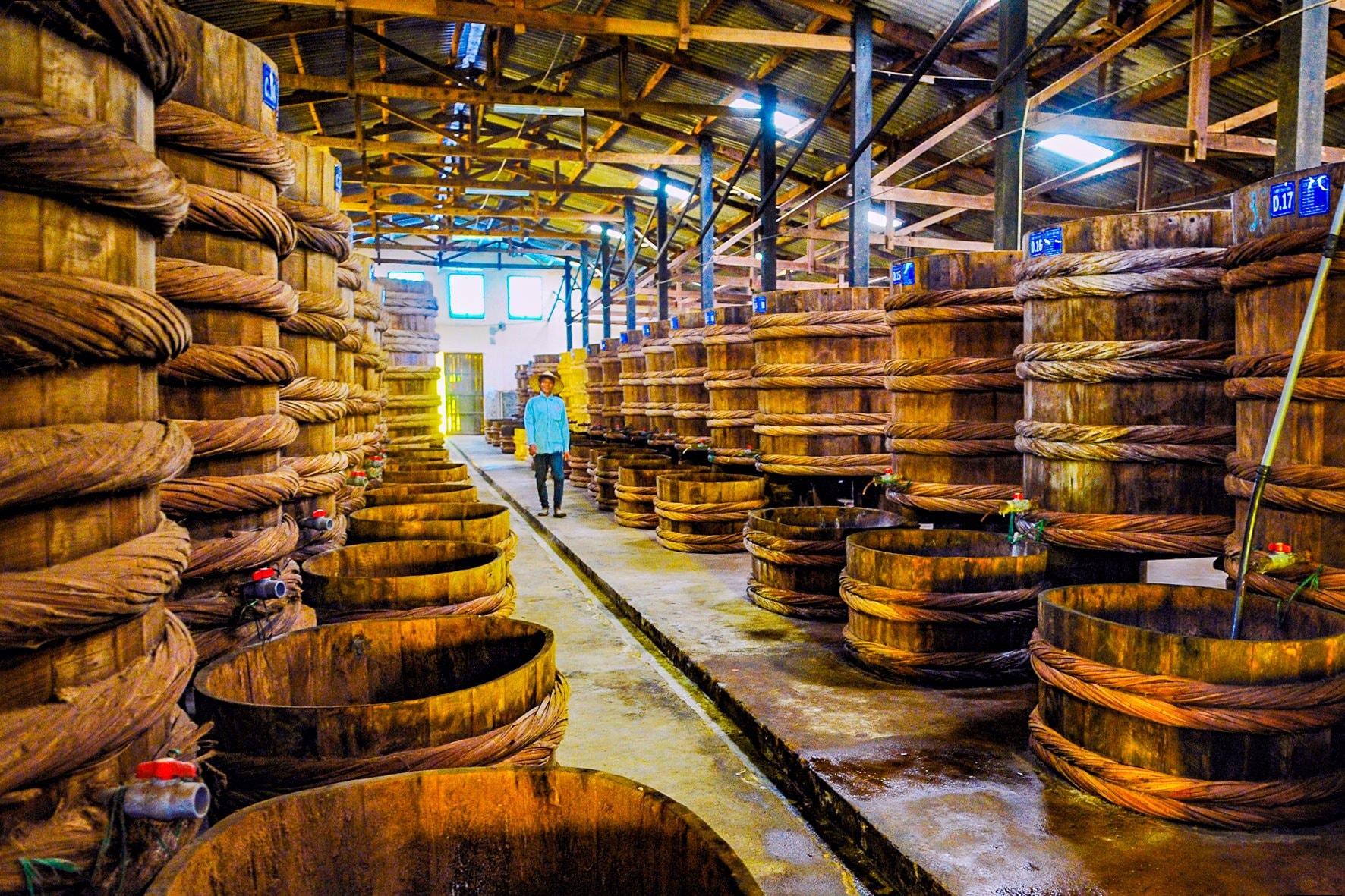 Đề nghị đưa nghề nước mắm truyền thống Phan Thiết vào danh mục di sản quốc gia