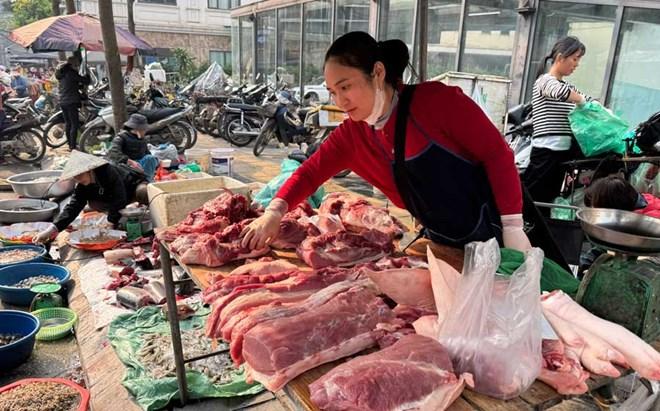 Giá thịt heo áp sát ngưỡng 80.000 đồng/kg trước kỳ nghỉ Tết