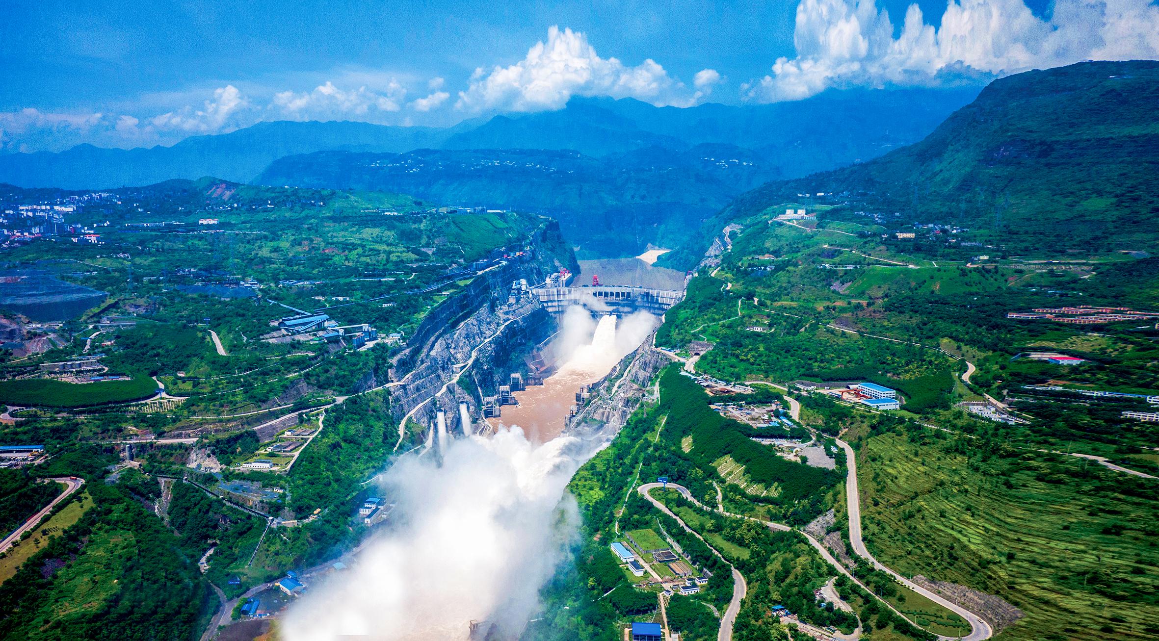 Xây dựng đập thuỷ điện có sức chứa gấp 1,3 lần thủy điện Hòa Bình: 180.000 người phải di dời , vốn đầu tư 163.000 tỷ đồng Xây dựng đập thuỷ điện có sức chứa gấp 1,3 lần thủy điện Hòa Bình: 180.000 người phải di dời , vốn đầu tư 163.000 tỷ đồng