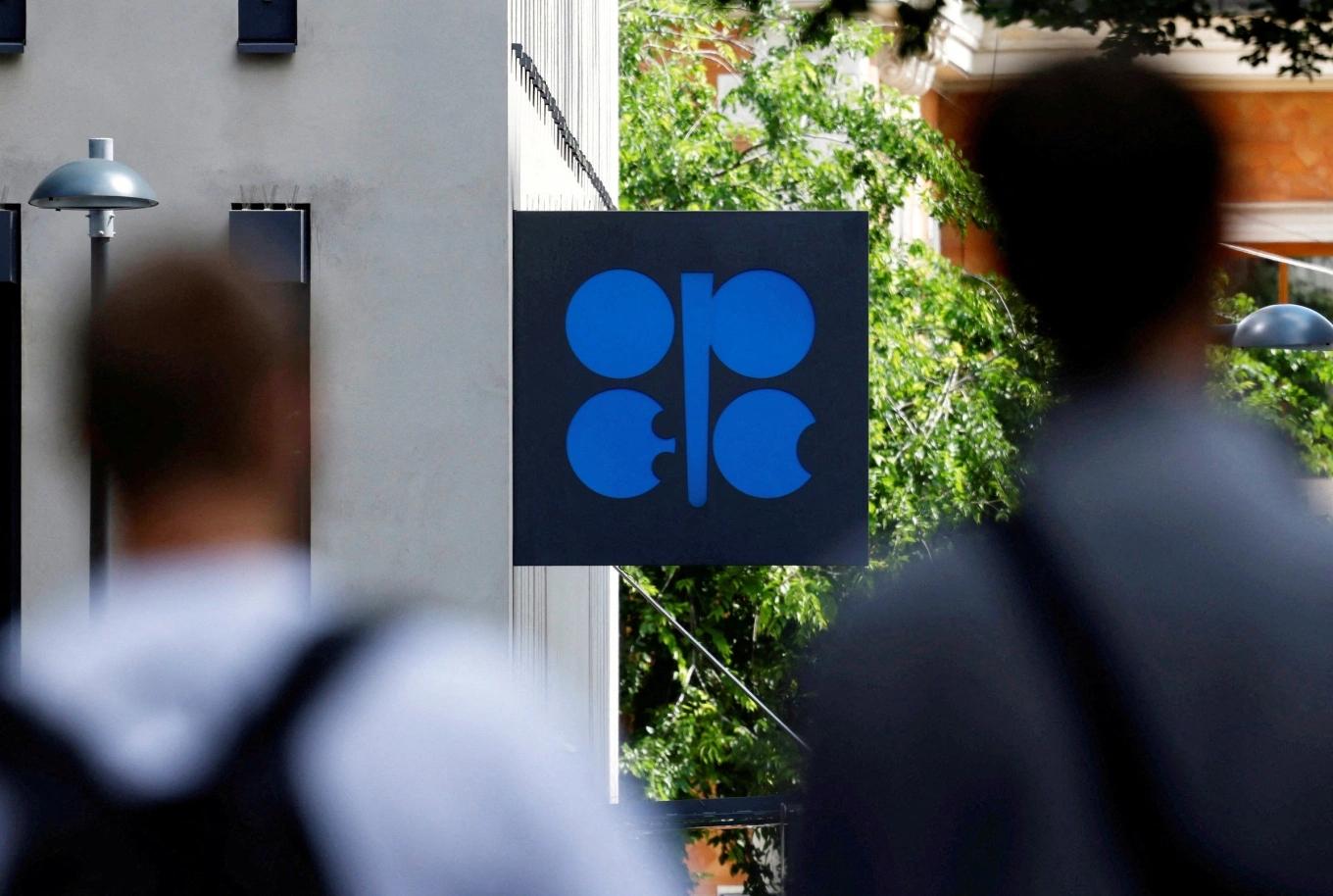 Ai được hưởng lợi khi UAE rời OPEC?