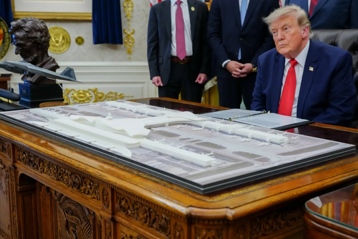 Mỹ chi 20 tỷ USD cải tạo sân bay từng bị ông Trump chê 'tệ nhất thế giới'