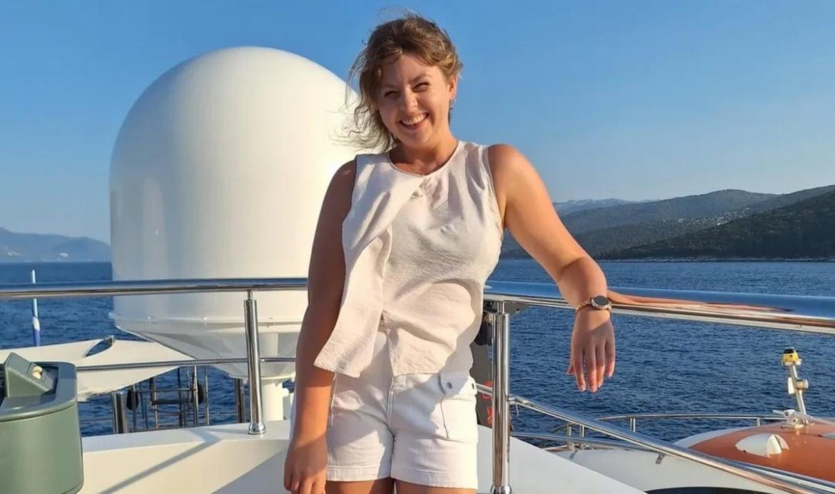 Công việc trong mơ: Chăm con nhà tỷ phú trên siêu du thuyền, đút túi 60 triệu mỗi tuần Công việc trong mơ: Chăm con nhà tỷ phú trên siêu du thuyền, đút túi 60 triệu mỗi tuần