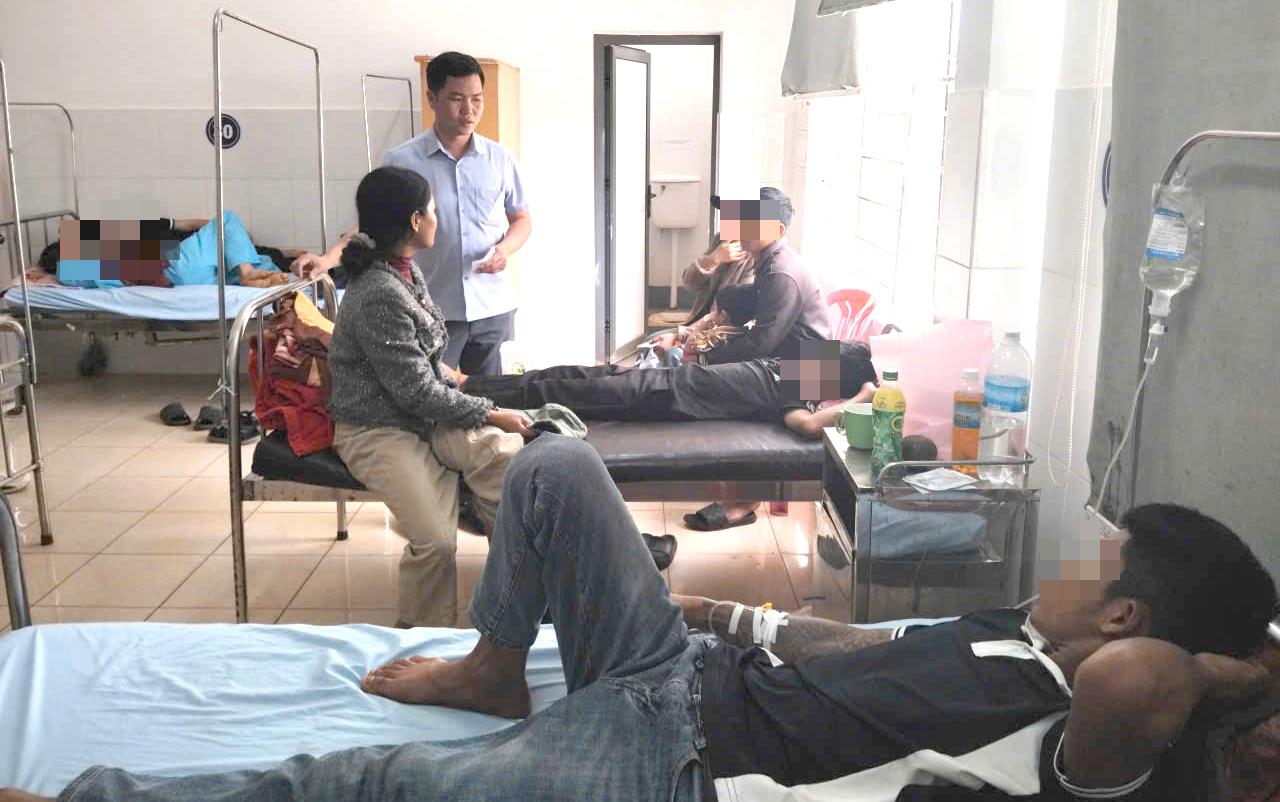 Xử phạt chủ tiệm bánh mì tại tỉnh Đắk Lắk khiến 86 người bị ngộ độc