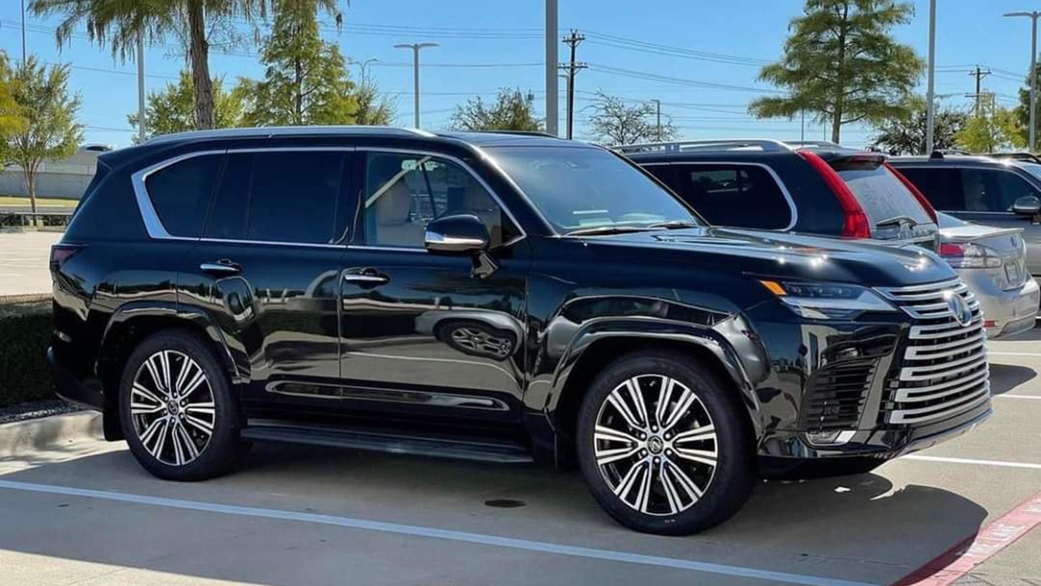 Lexus LX600 tiếp tục bị triệu hồi tại Việt Nam Lexus LX600 tiếp tục bị triệu hồi tại Việt Nam