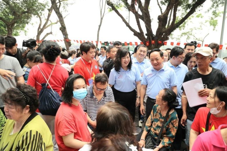 Chuyển trọng tâm từ "chữa bệnh" sang "chủ động phòng bệnh" để phát triển bền vững