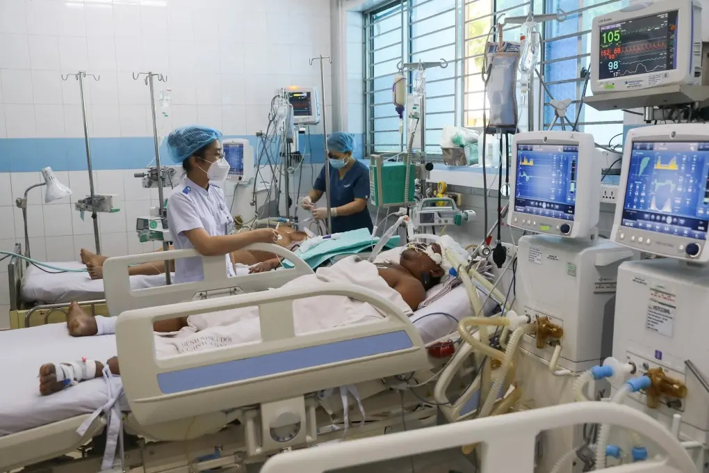 Bộ Y tế cảnh báo nguy cơ dịch chồng dịch khi tay chân miệng và sốt xuất huyết cùng gia tăng