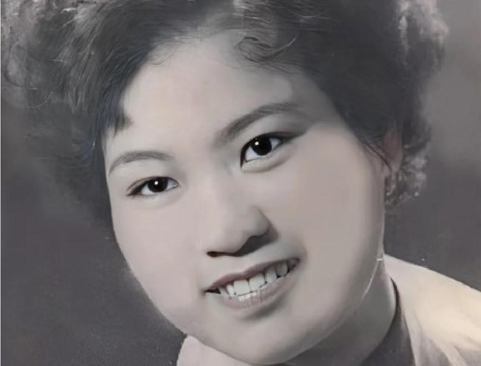 NSƯT là 'đệ nhất mỹ nhân' có giọng hát đặc biệt nhất làng chèo Việt: Qua đời vì tai nạn trên đường lưu diễn, được hóa trang thành 'Thị Mầu' trước khi đưa vào quan tài