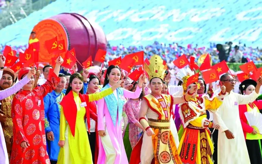 Đưa hệ giá trị quốc gia từ định hướng thành sức mạnh phát triển Đưa hệ giá trị quốc gia từ định hướng thành sức mạnh phát triển