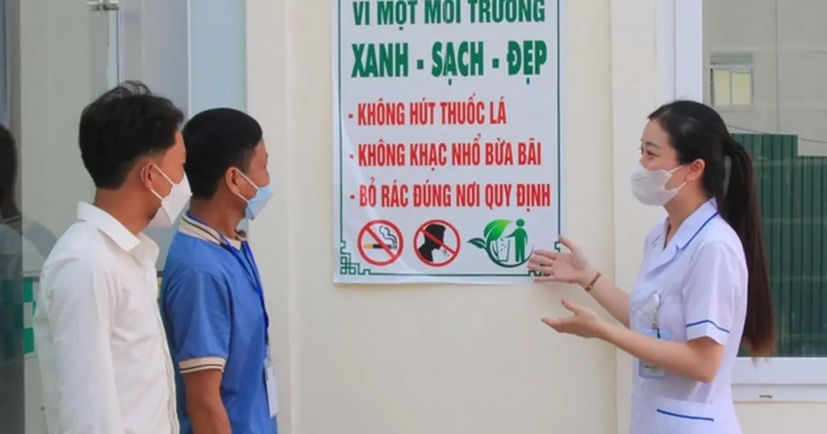 Vinh danh 20 đơn vị xuất sắc nhất trong phong trào xây dựng cơ sở y tế không khói thuốc