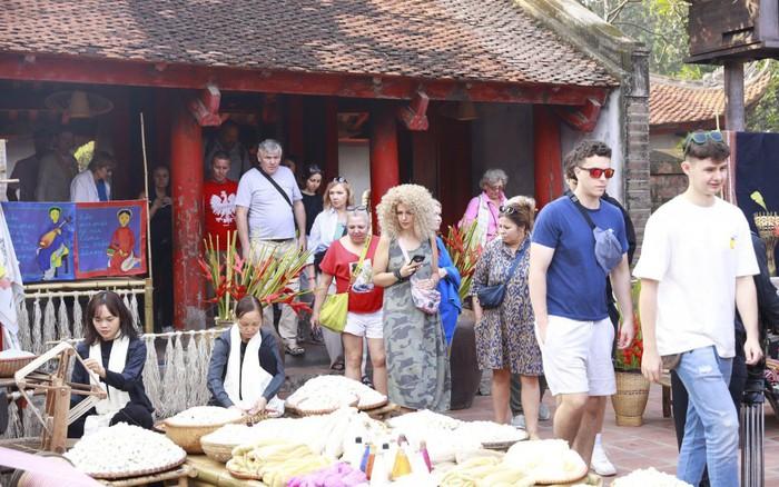 Du lịch Việt Nam đặt mục tiêu đón 25 triệu khách quốc tế năm 2026