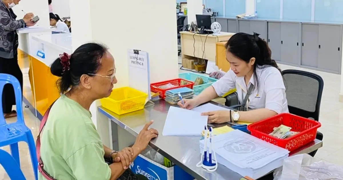 Bộ Y tế phản hồi kiến nghị hạ tuổi hưởng trợ cấp hưu trí xã hội xuống 60