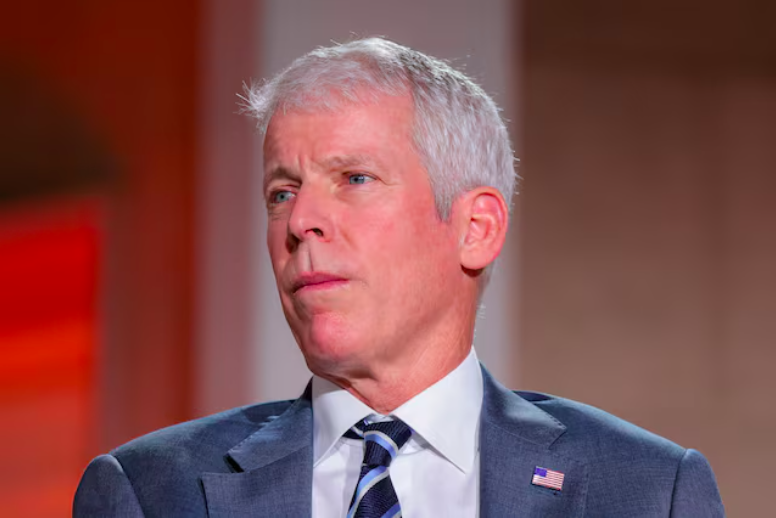 Giá dầu gần 100 USD/thùng vẫn chưa đủ 'sốc', Mỹ tung thêm biện pháp hạ nhiệt thị trường