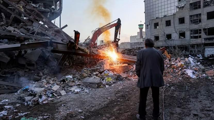 Cuộc chiến ở Iran: Nguy cơ Mỹ sa lầy, Trung Quốc âm thầm hưởng lợi