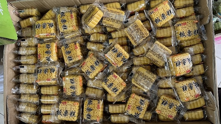 Hà Nội: Thu giữ hơn 5.000 chiếc bánh trung thu không rõ nguồn gốc