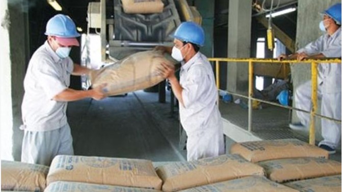 Xuất khẩu xi măng sụt giảm mạnh