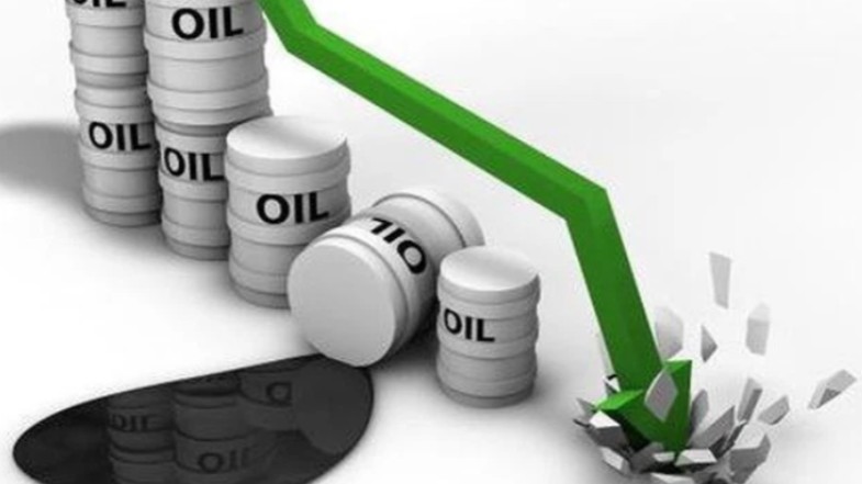 Giá xăng dầu hôm nay 10/7/2022: Giá dầu thô ghi nhận thêm tuần "hạ nhiệt"