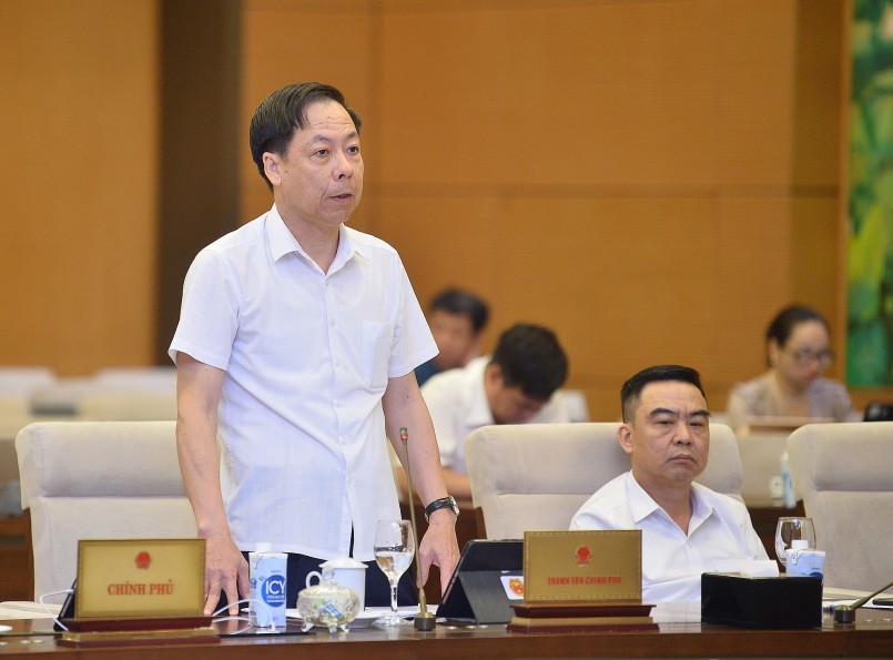 Phó Tổng Thanh tra Chính phủ Trần Ngọc Liêm giải trình Phó Tổng Thanh tra Chính phủ Trần Ngọc Liêm giải trình