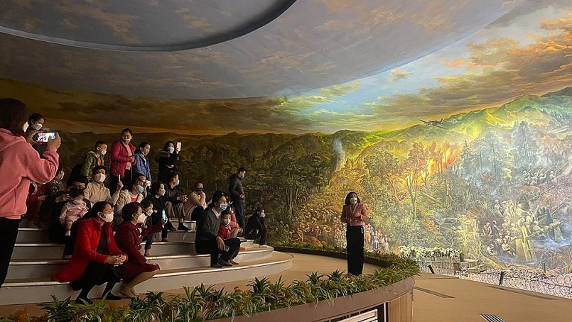 Điện Biên ưu tiên đẩy mạnh quảng bá hình ảnh, thương hiệu du lịch, chú trọng đến chất lượng sản phẩm dịch vụ, môi trường du lịch an toàn, thân thiện, mến khách.