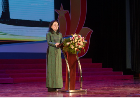 Thứ trưởng Trịnh Thị Thủy phát biểu tại khai mạc liên hoan