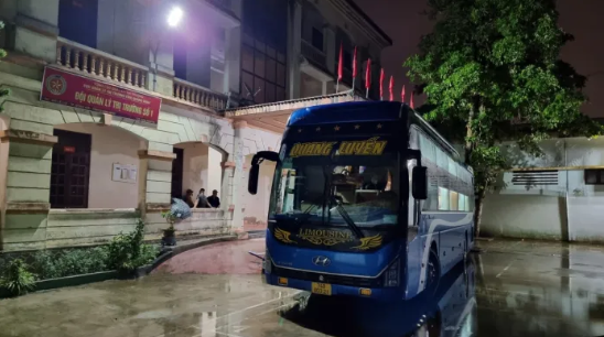 Quảng Bình: Phát hiện gần 150 thùng bia nhập lậu Quảng Bình: Phát hiện gần 150 thùng bia nhập lậu