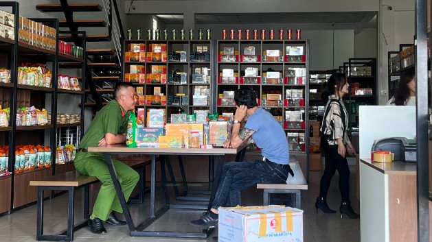 Đà Lạt: Phát hiện 2 cơ sở kinh doanh đặc sản không rõ nguồn gốc