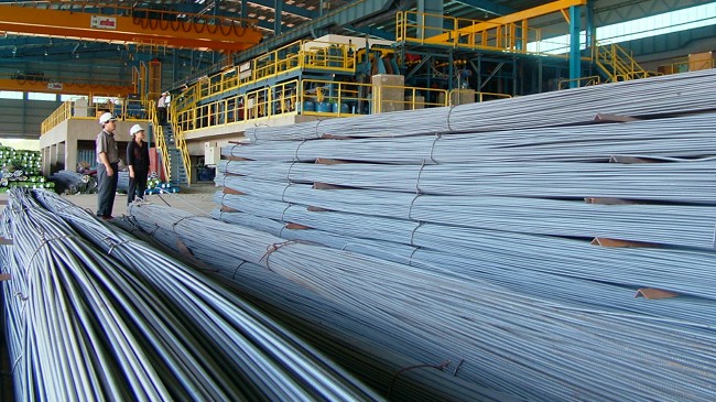 Giá sắt thép hôm nay 22/7/2022: Giá thép trong nước đồng loạt hạ giá