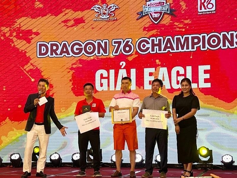 CLB Golf Rồng 1976 miền Bắc giành cúp Đồng đội lần 2