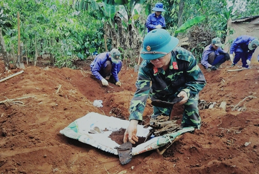 Triển lãm ảnh “Hà Nội - Tiếp nối truyền thống Uống nước nhớ nguồn” Triển lãm ảnh “Hà Nội - Tiếp nối truyền thống Uống nước nhớ nguồn”