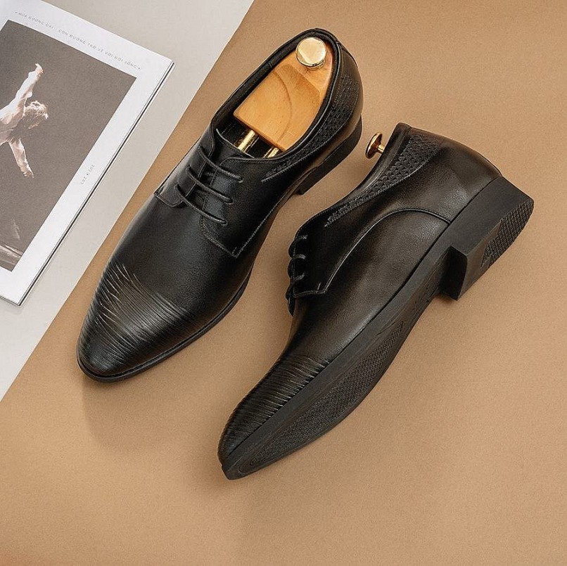 Giày tăng chiều cao nam màu đen GCTATC040-D